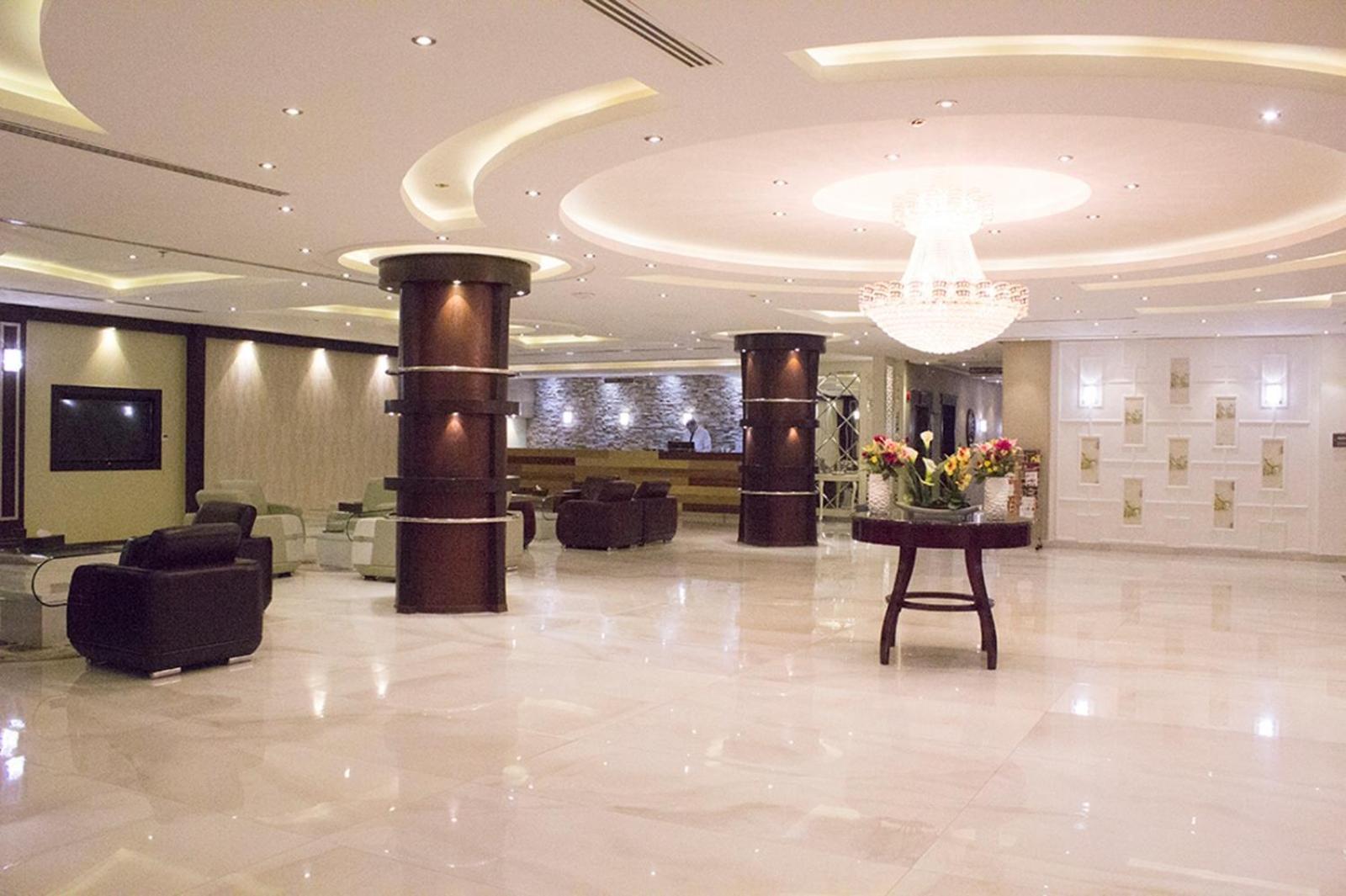 Merfal Royal New Riyadh Eksteriør billede